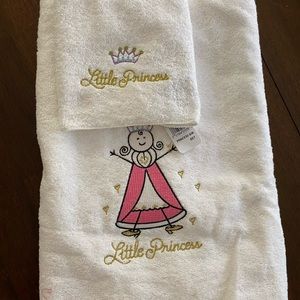 Child bath and face towel set
